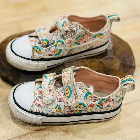 Princess Converse - Picture 2 of 4